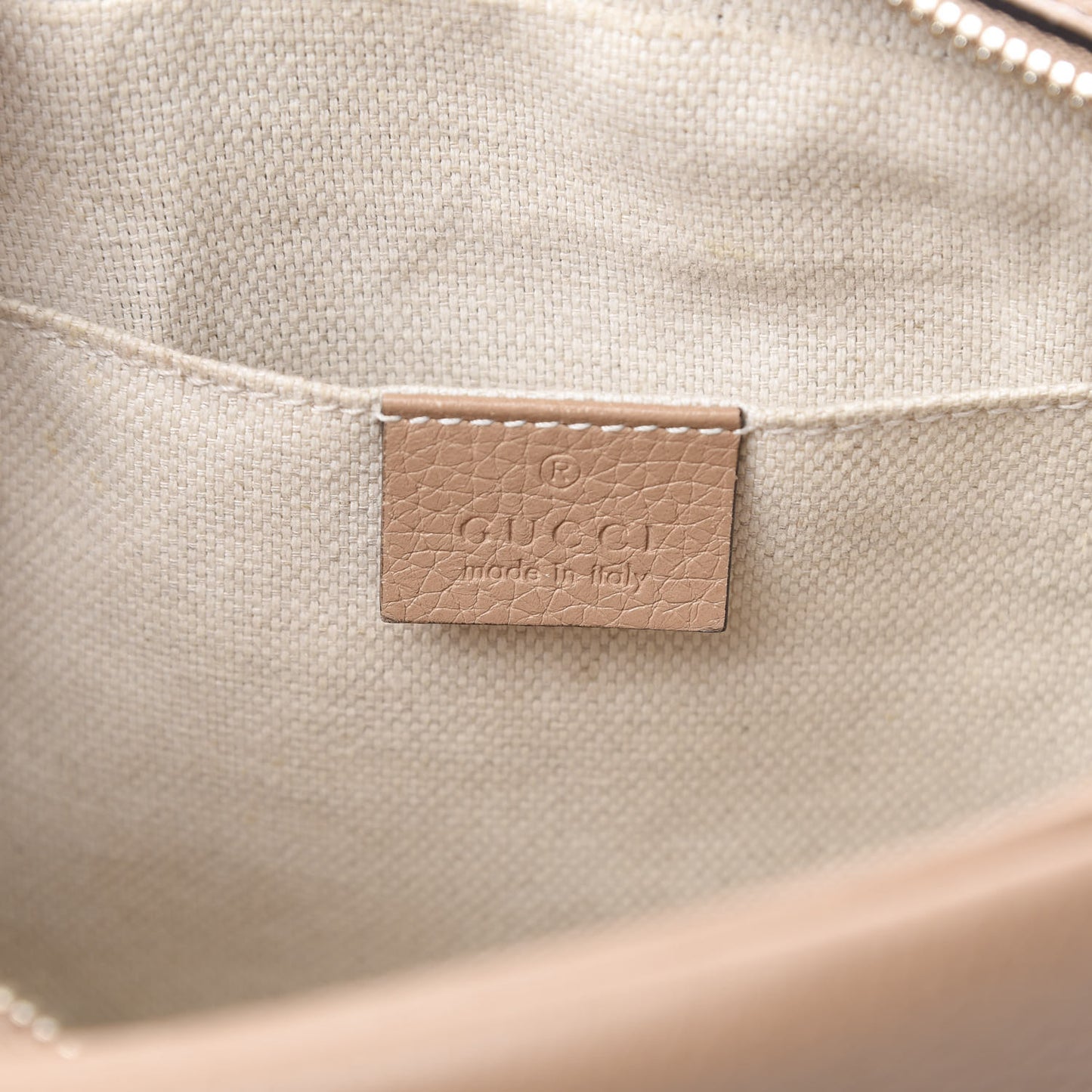 Pebbled Calfskin Small Soho Disco Bag Camelia