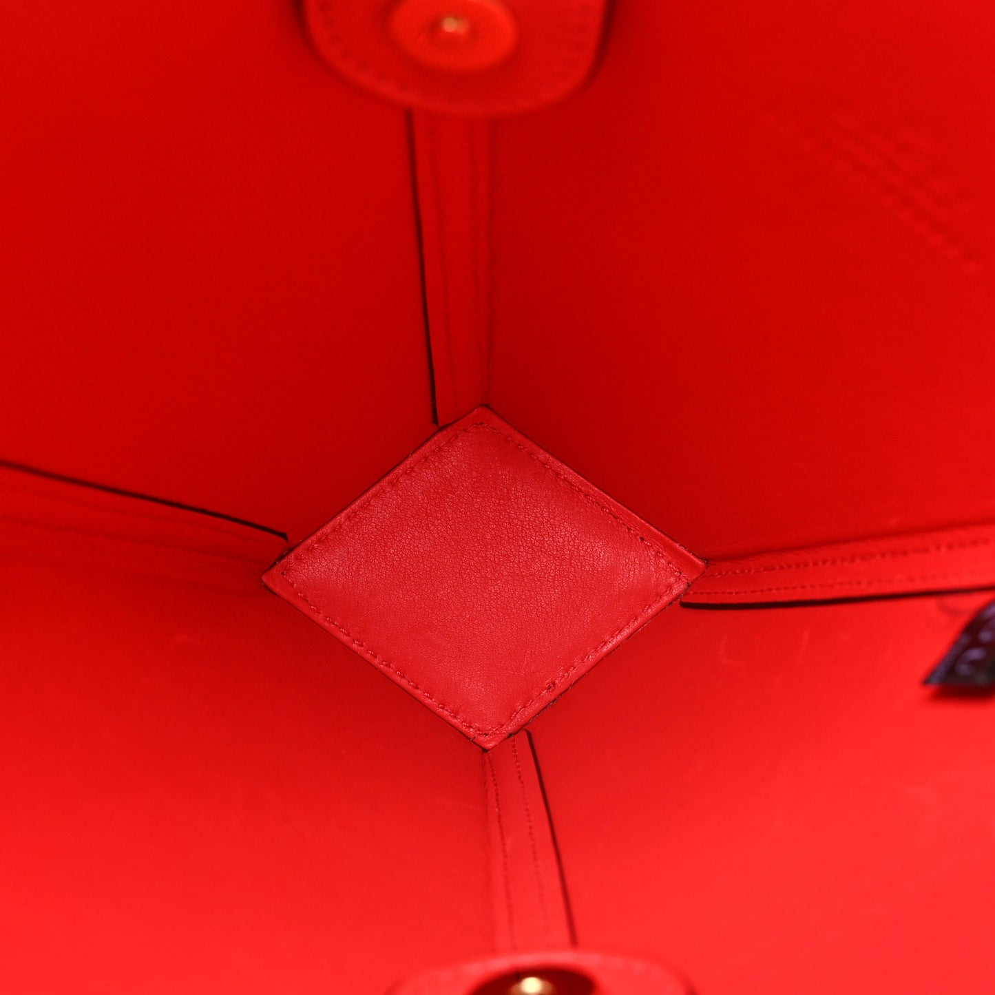 GG Supreme Monogram Love Valentines Day Small Heart Bag Beige Ebony New Geranium