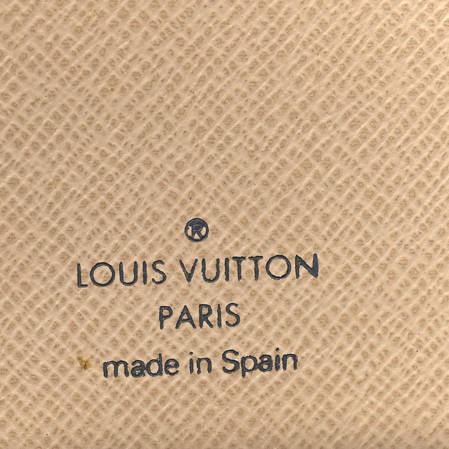 Louis Vuitton Damier Azur Small Ring Agenda Cover 6 of 9