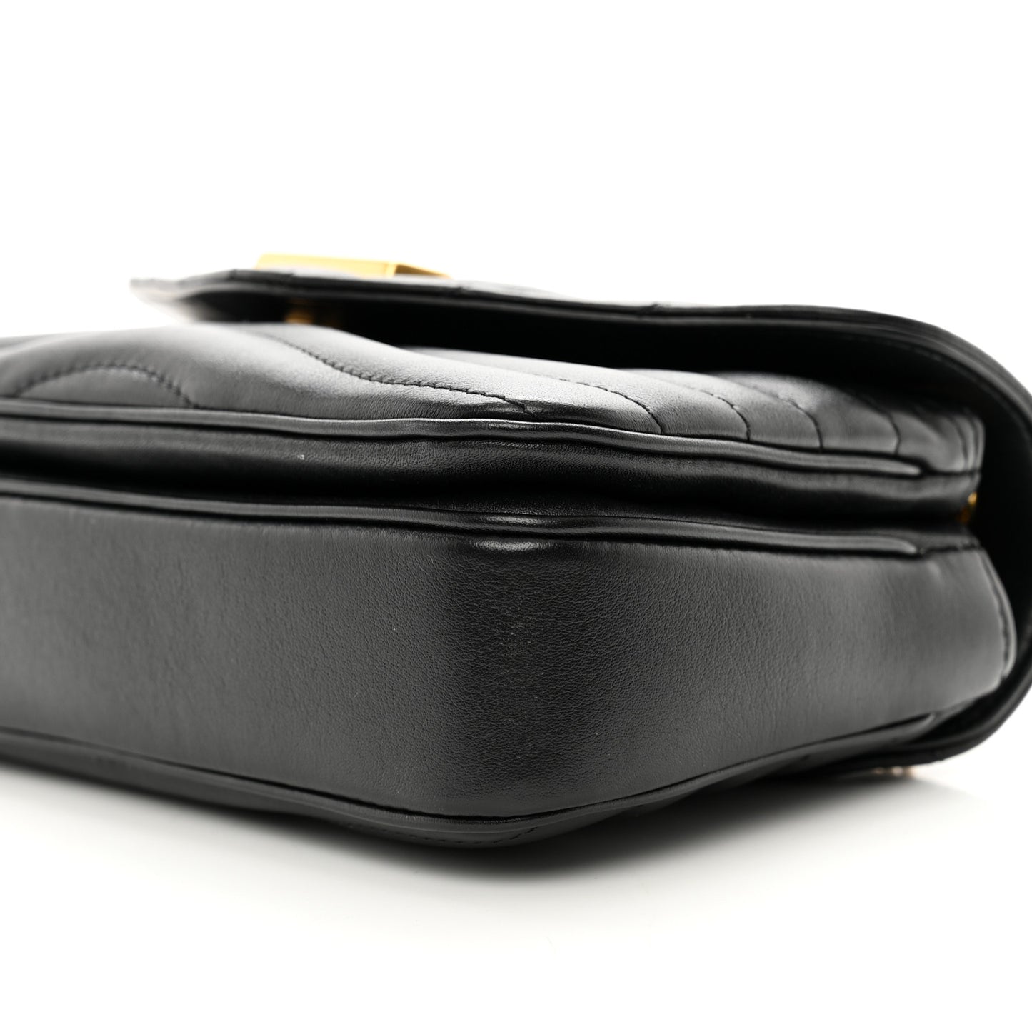 Calfskin New Wave Chain PM NM Black