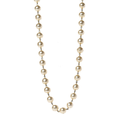 Chanel Pearl Short Necklace Gold 1 of 6