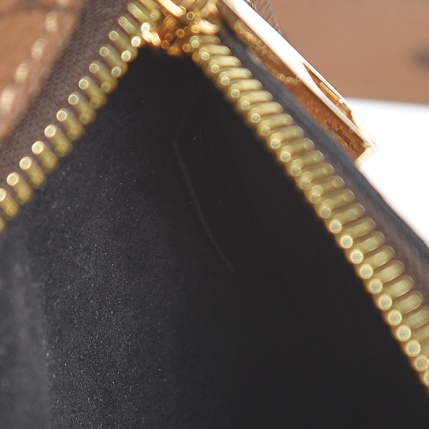 Louis Vuitton Reverse Monogram Pochette Metis 8 of 8