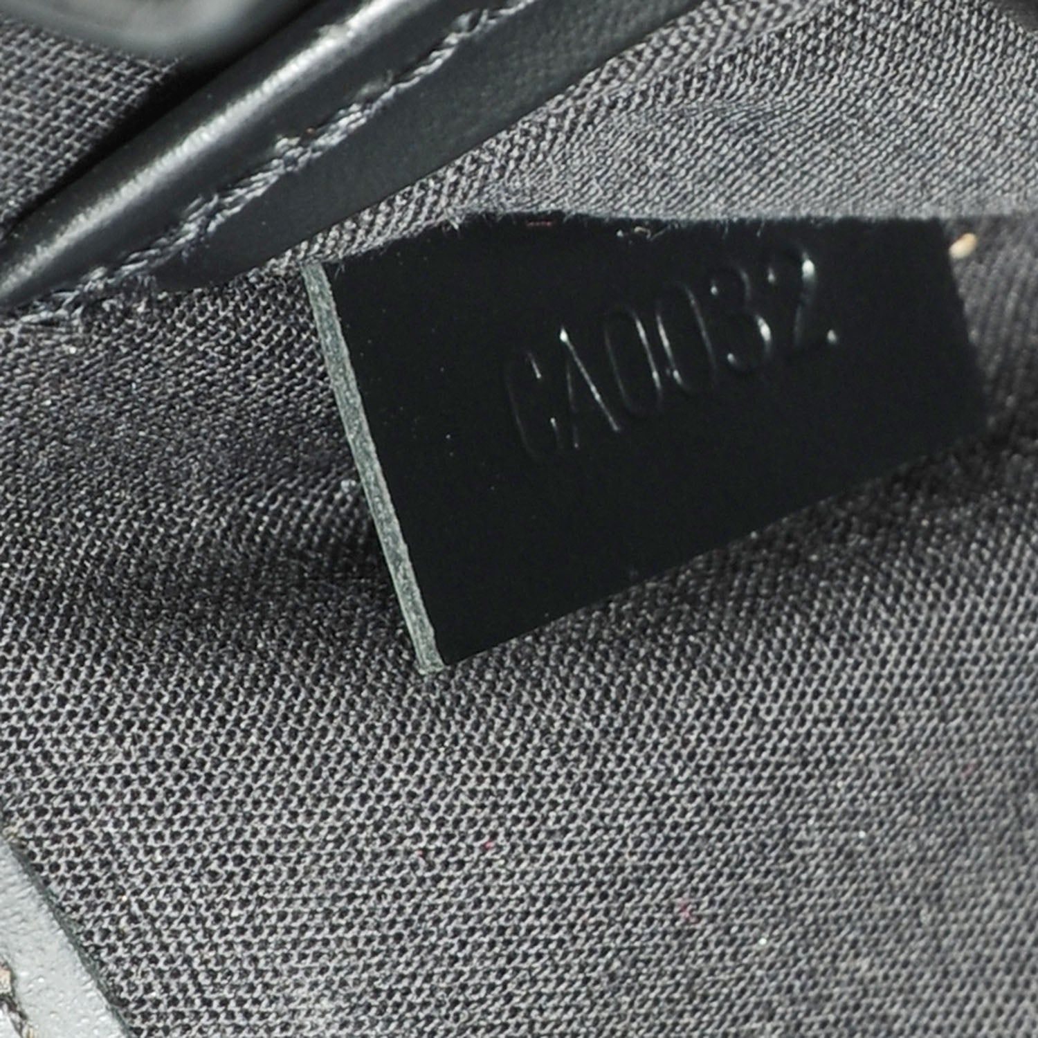 Louis Vuitton Epi Honfleur Black 7 of 7