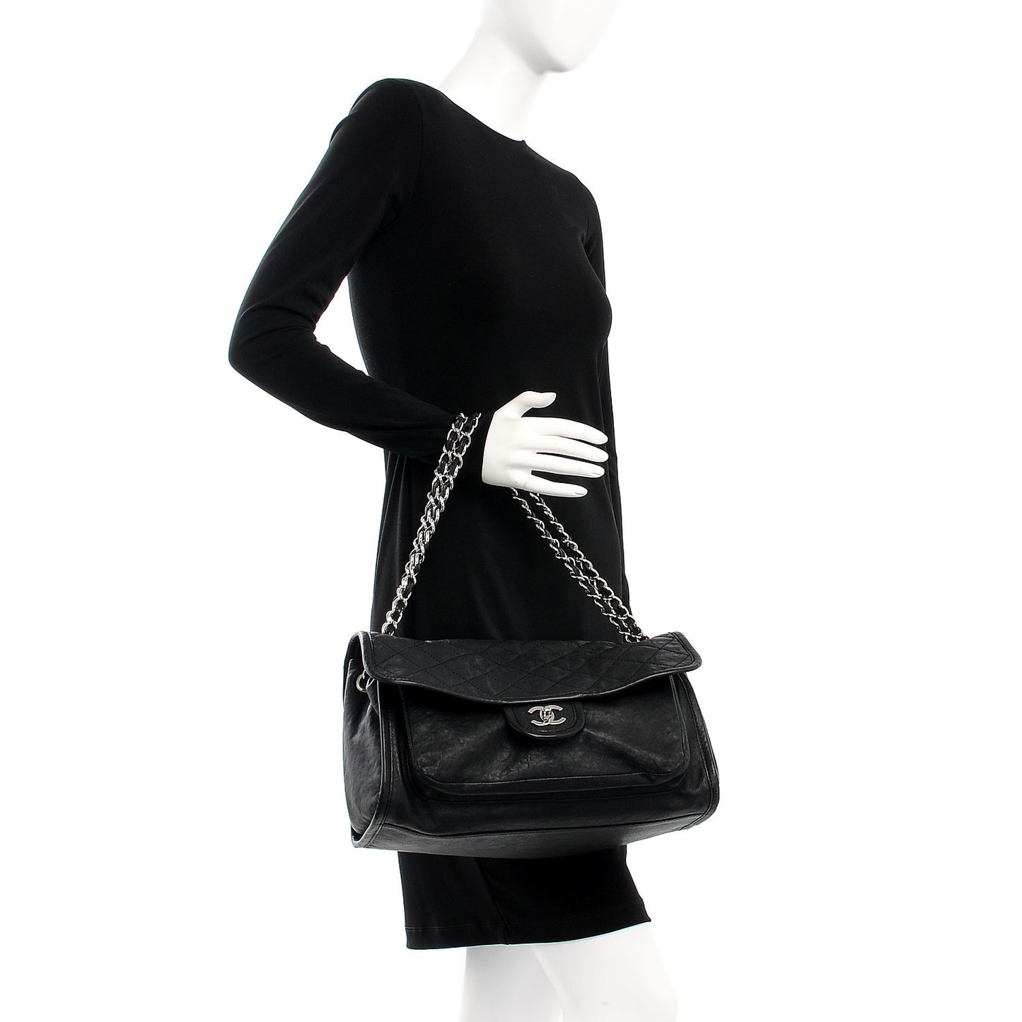 Calfskin Quilted Large Natural Beauty Flap Black