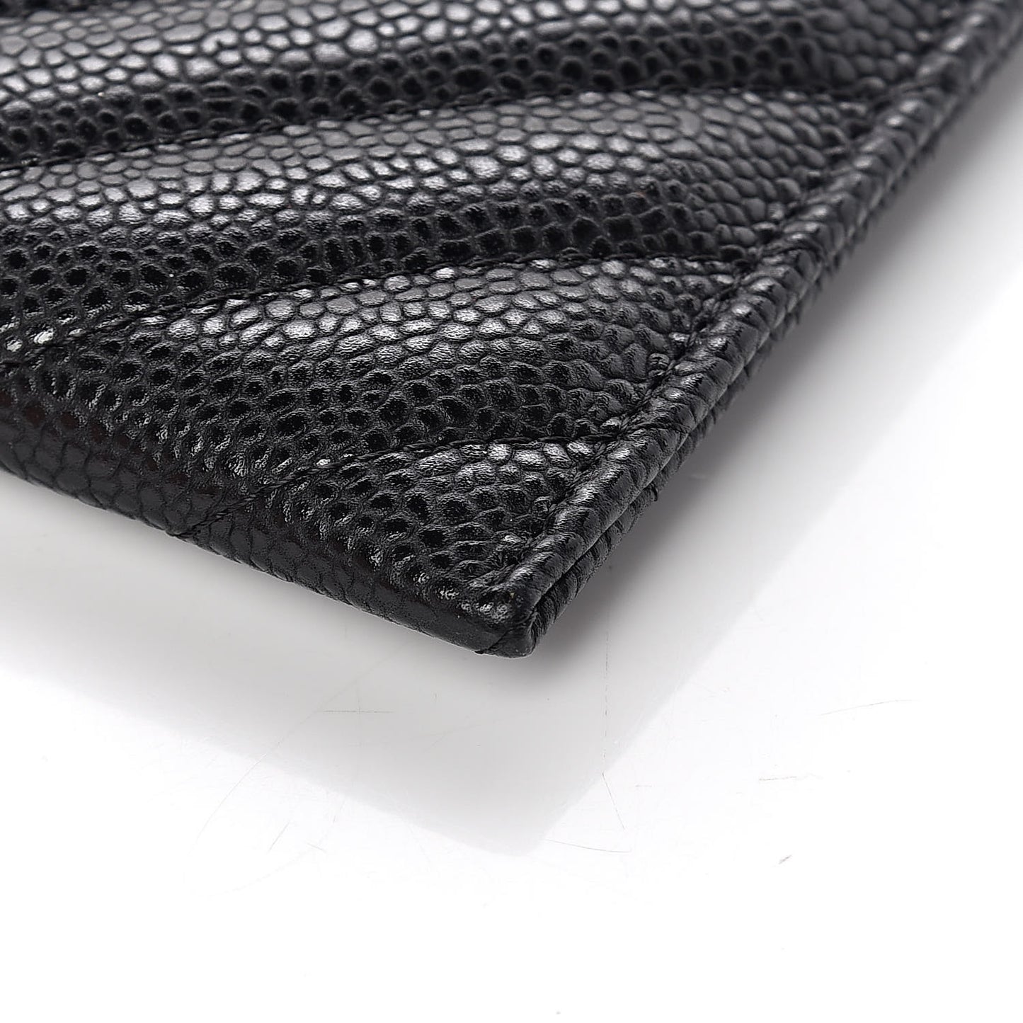 Caviar Chevron Quilted Zip Pouch Black
