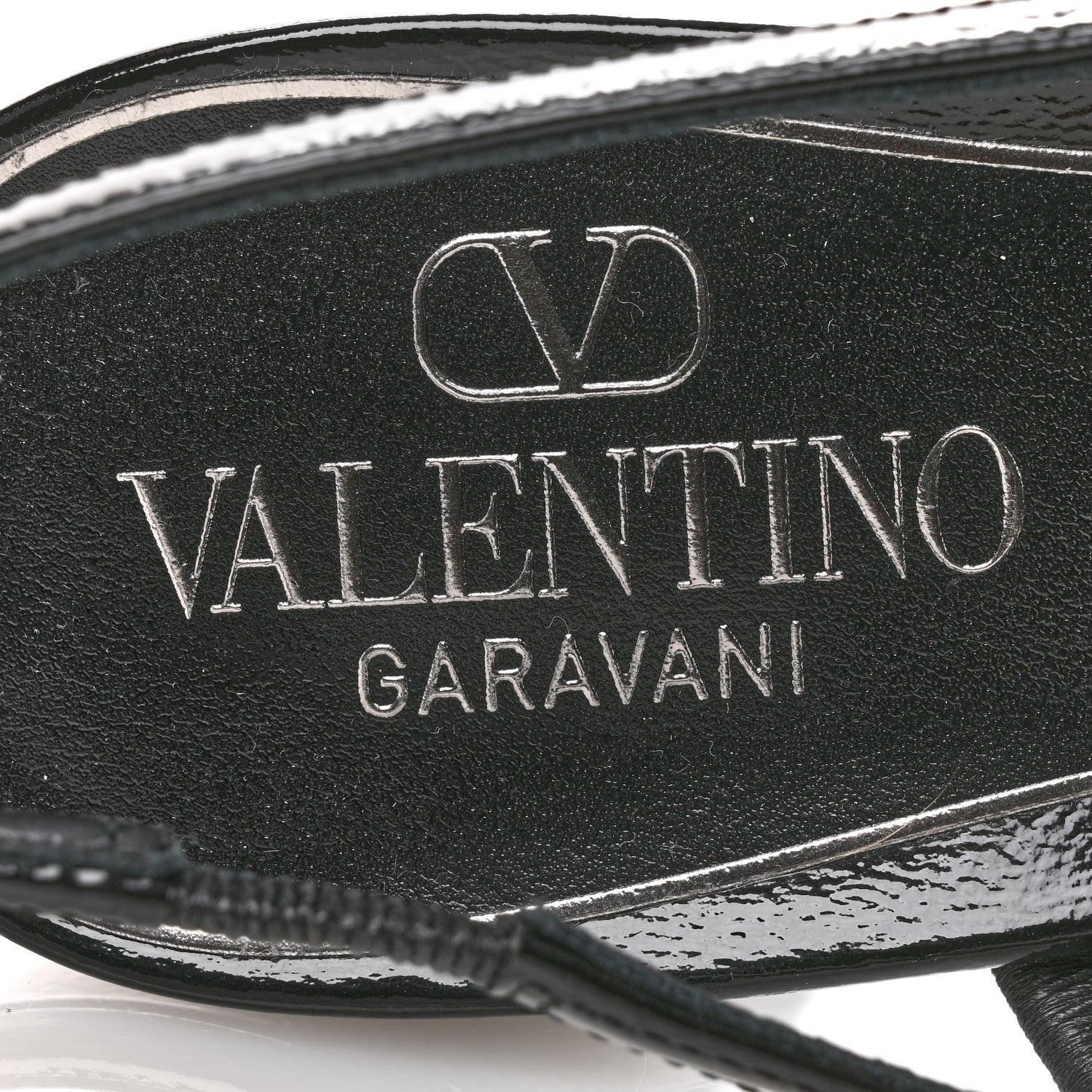 Valentino Garavani Wrinkled Patent Vlogo Turn Lock Slingback 65mm Pumps 40 Black 8 of 10