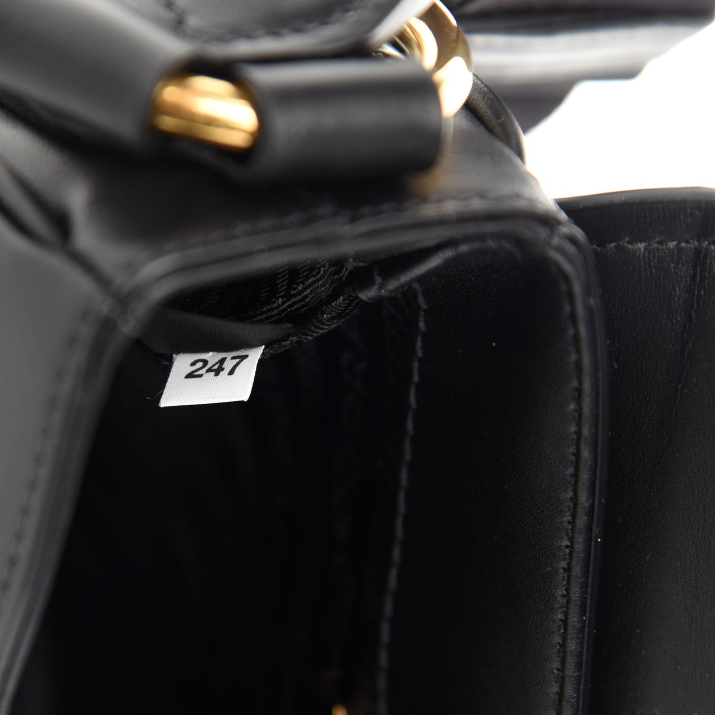 Vitello Flap Shoulder Bag Black