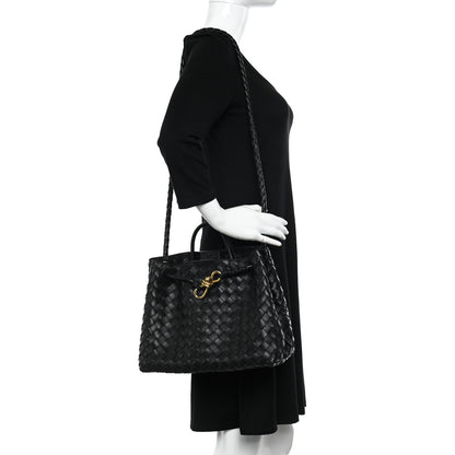 Bottega Veneta Nappa Intrecciato Medium Andiamo Shoulder Bag Black 2 of 10