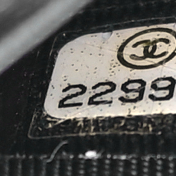 Sheepskin Chevron Wallet On Chain WOC Black