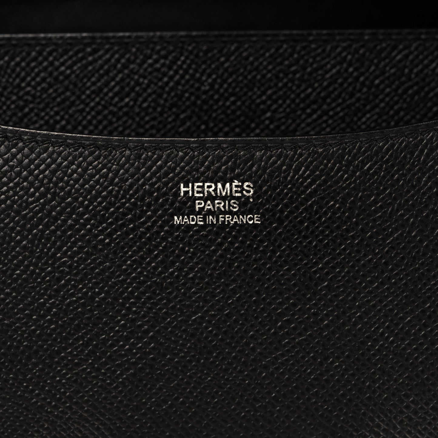 Epsom Constance 24 Black