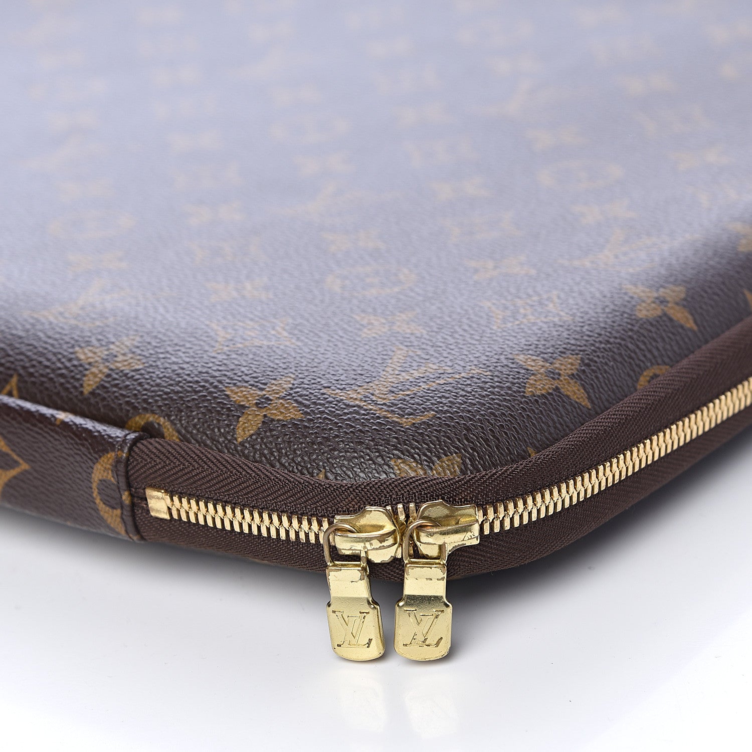 Louis Vuitton Monogram 15 Inch Laptop Sleeve 12 of 12