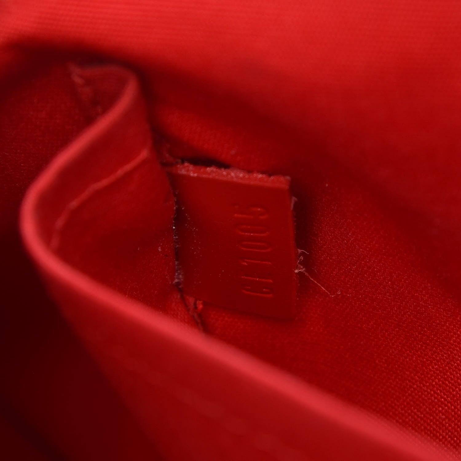 Louis Vuitton Epi Segur PM Rouge 7 of 7