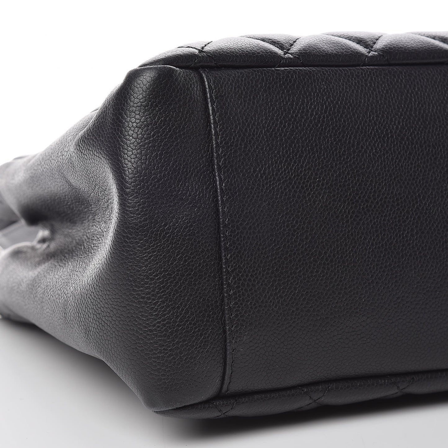 Caviar Quilted Grand Shopping Tote GST Black