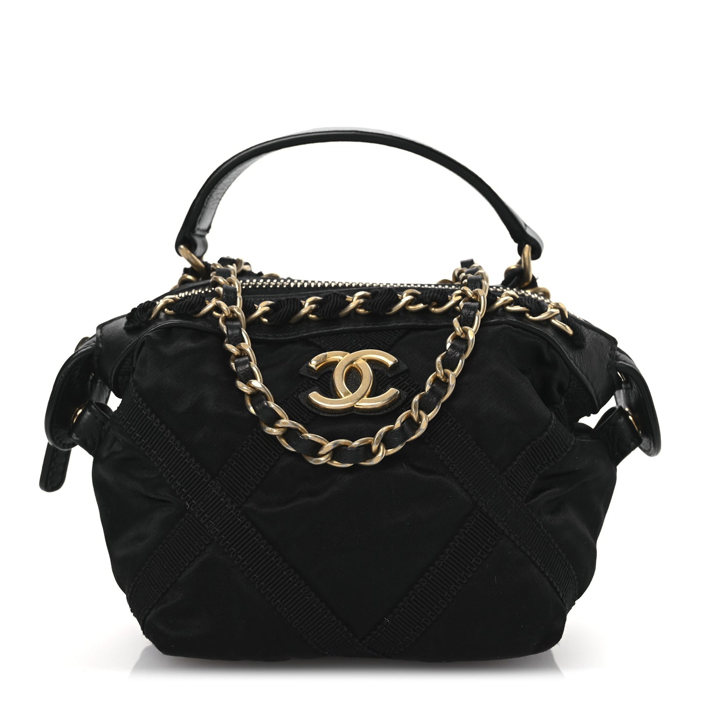 Nylon Grosgrain Quilted Lifestyle Clutch With Chain Black