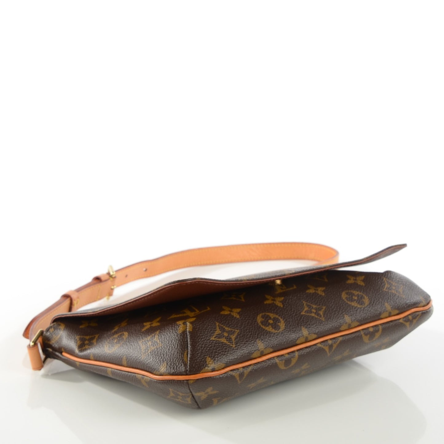 Monogram Musette Tango