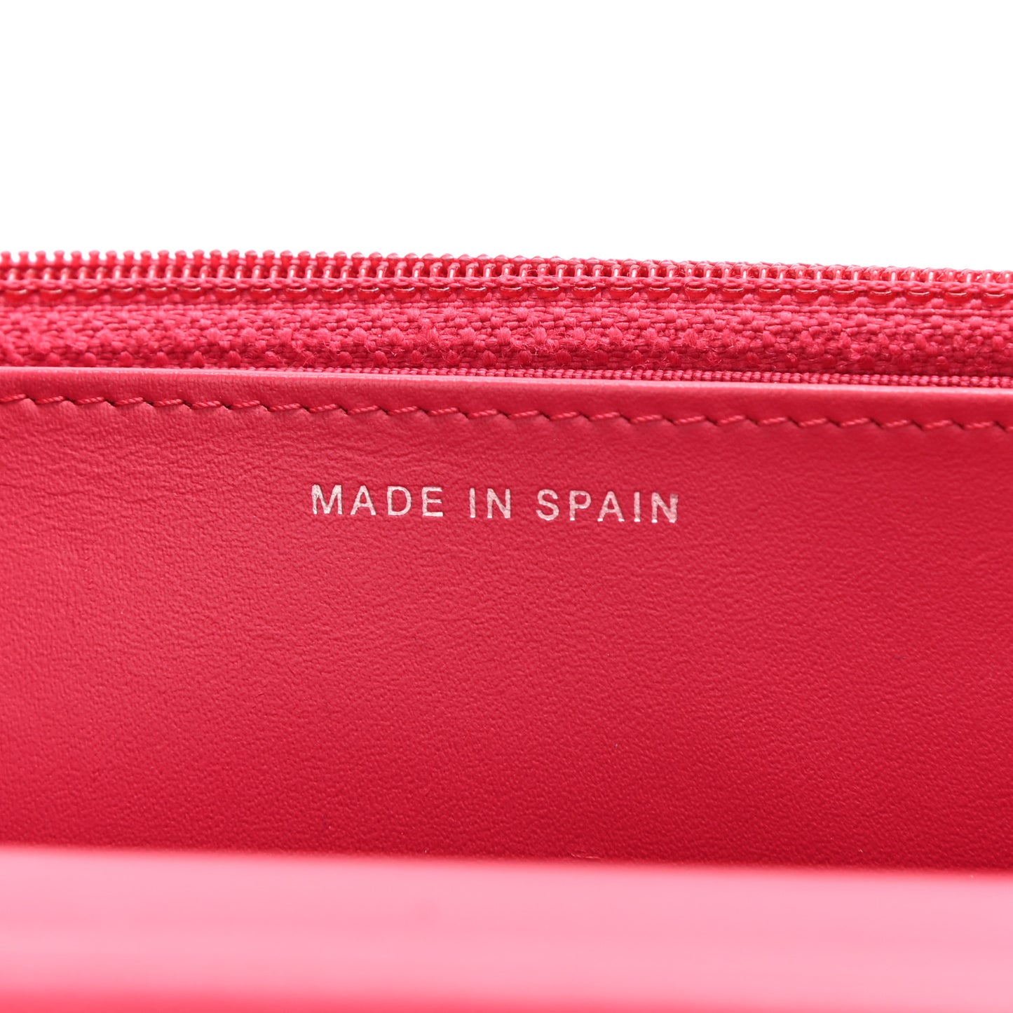 Patent Calfskin Quilted Reissue Wallet On Chain WOC Pink