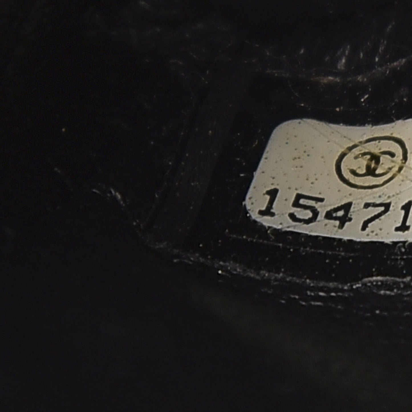 Iridescent Calfskin Quilted 2.55 Reissue 224 Flap Black