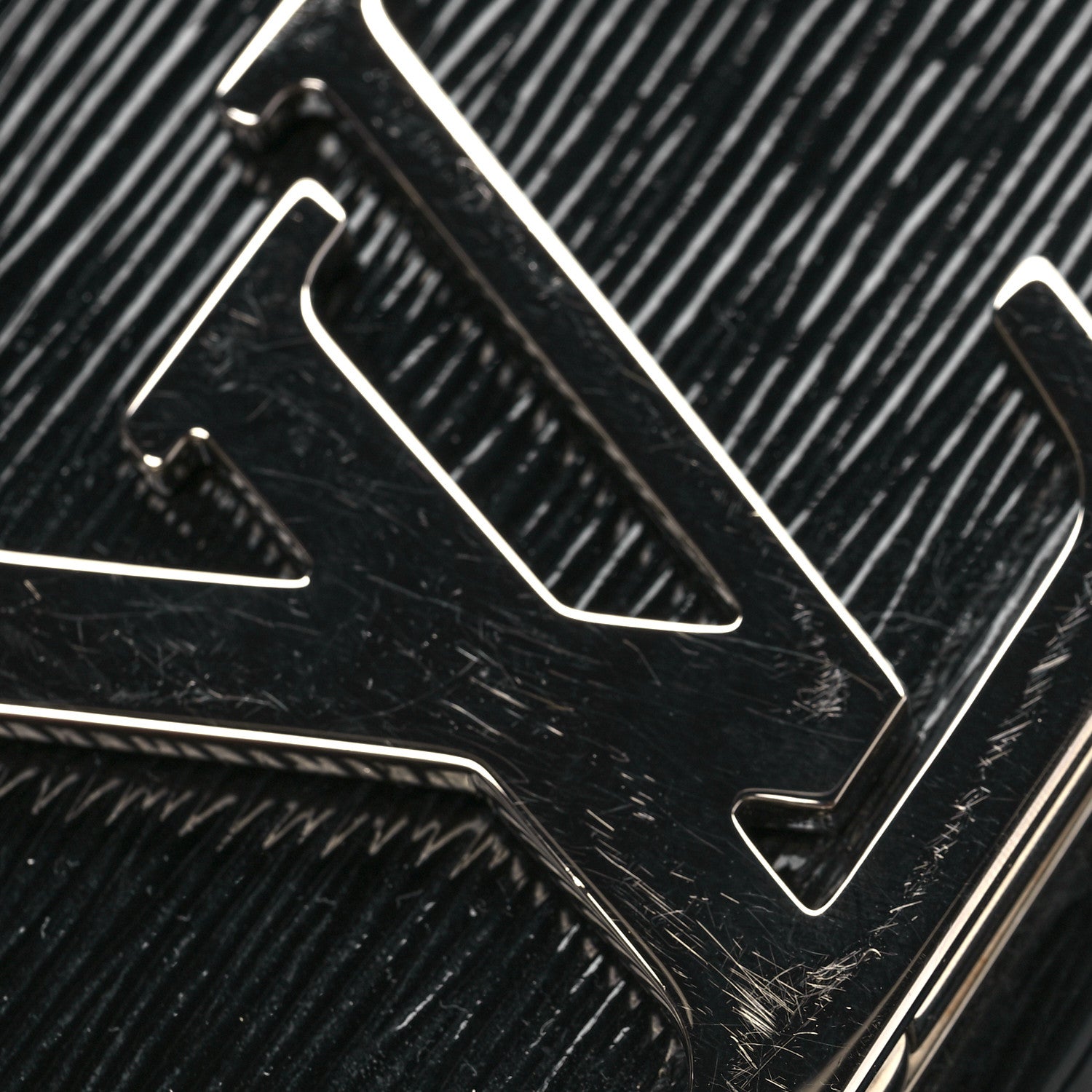 Louis Vuitton Electric Epi Louise Strap PM Black 8 of 8
