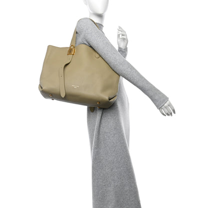 Louis Vuitton Grained Calfskin Low Key Cabas MM Clay 2 of 13