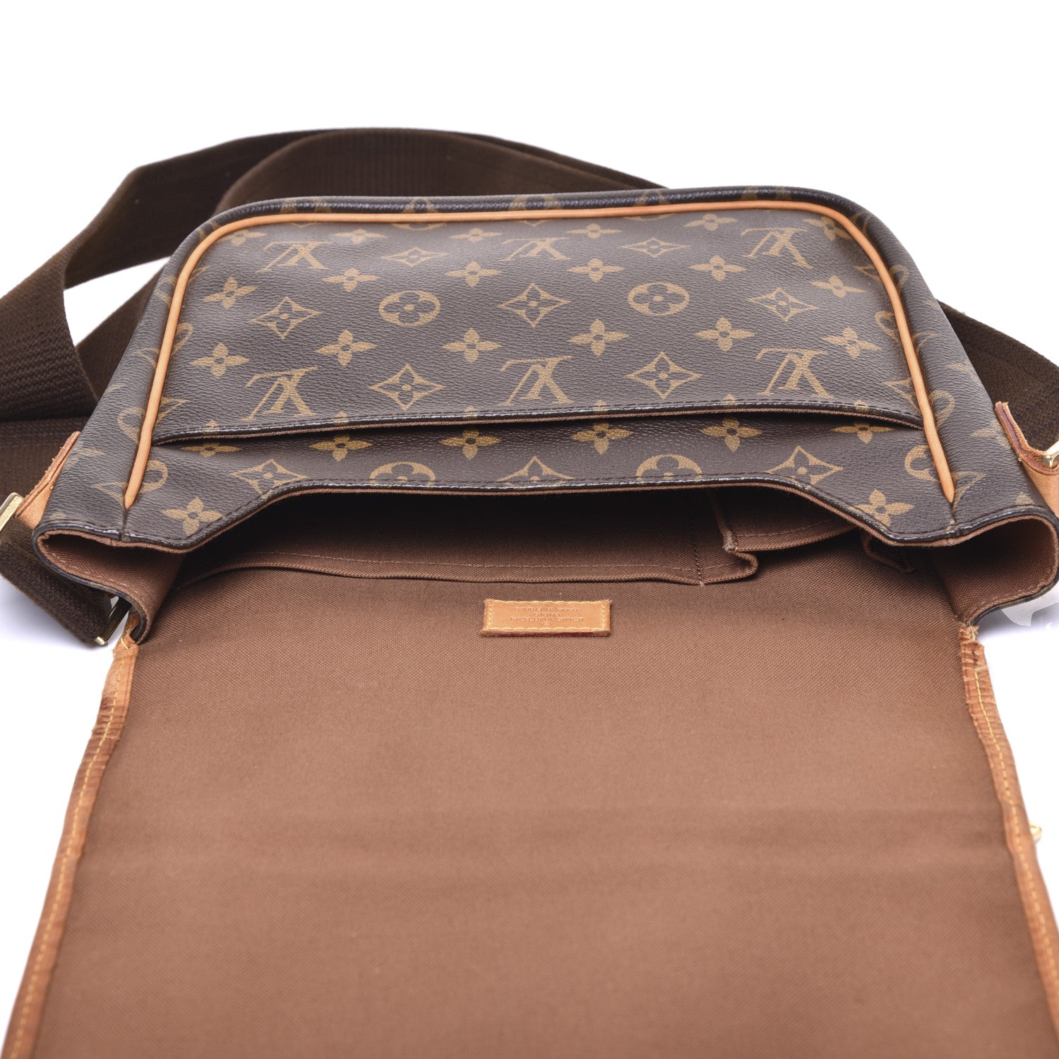 Louis Vuitton Monogram Bosphore PM Messenger 16 of 16