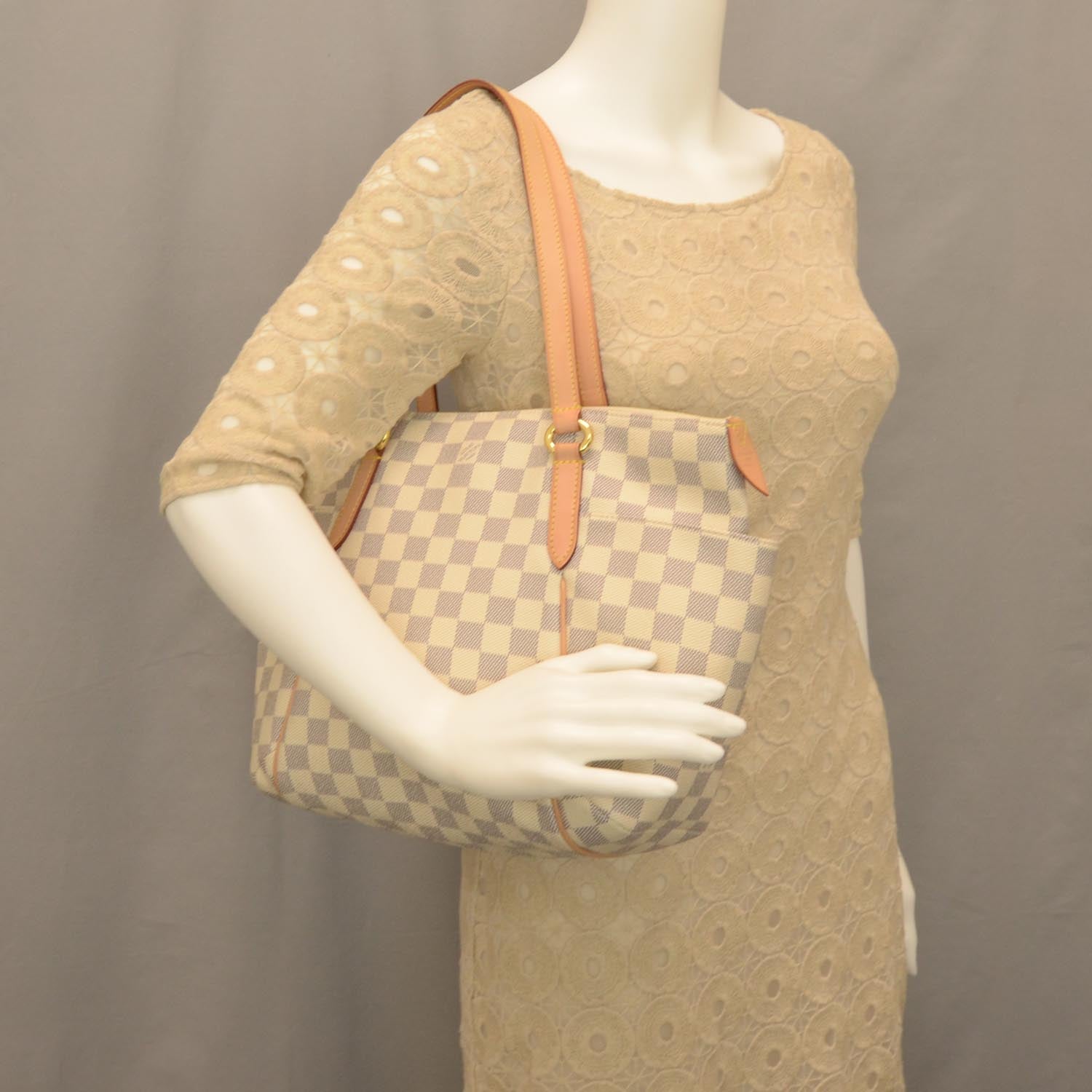 Louis Vuitton Damier Azur Totally PM 2 of 7