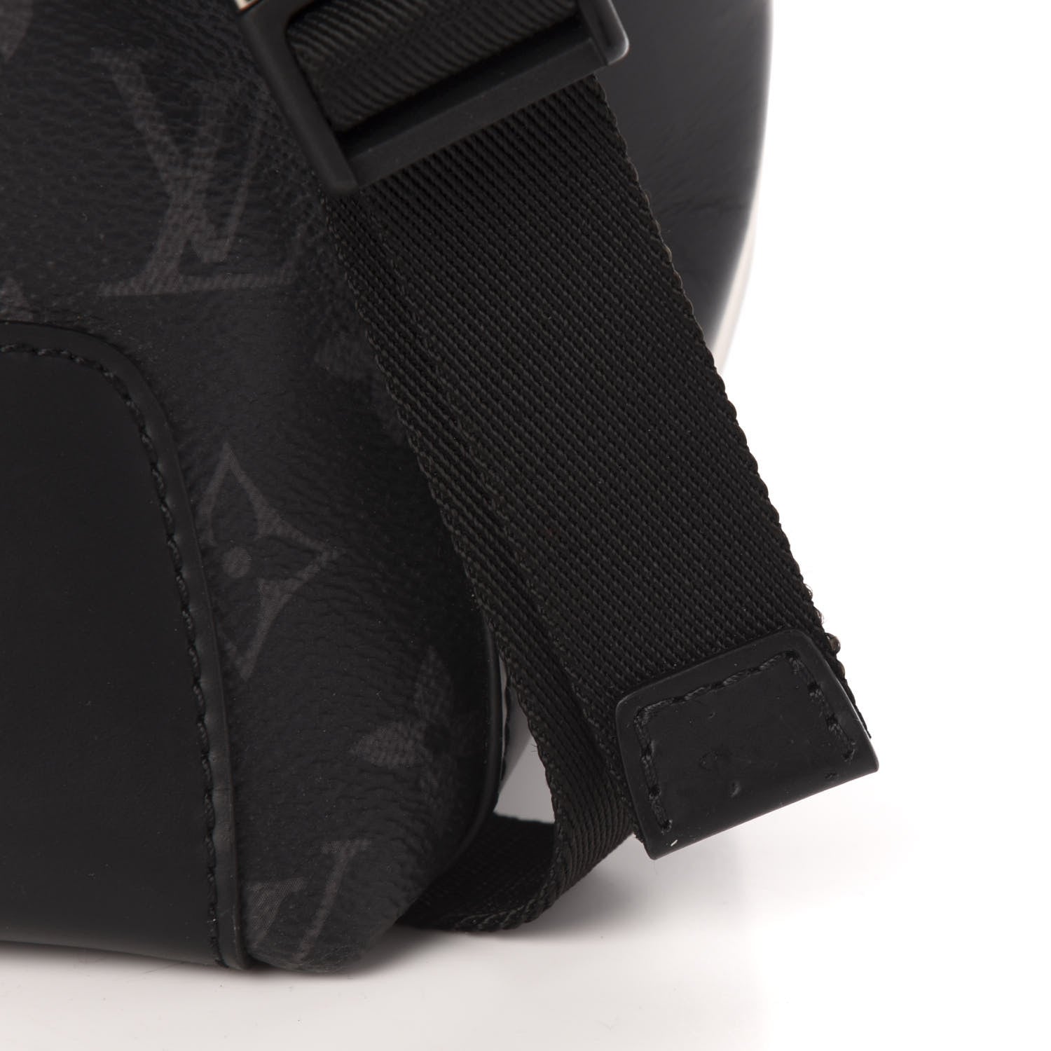 Louis Vuitton Monogram Eclipse Voyager Messenger MM 14 of 17