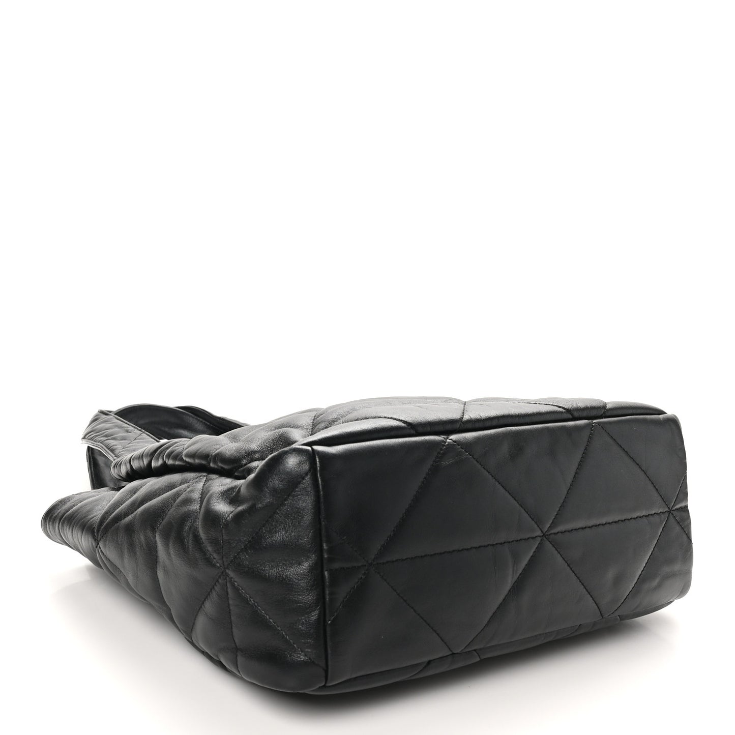 Nappa Quilted Medium Dynamique Tote Black