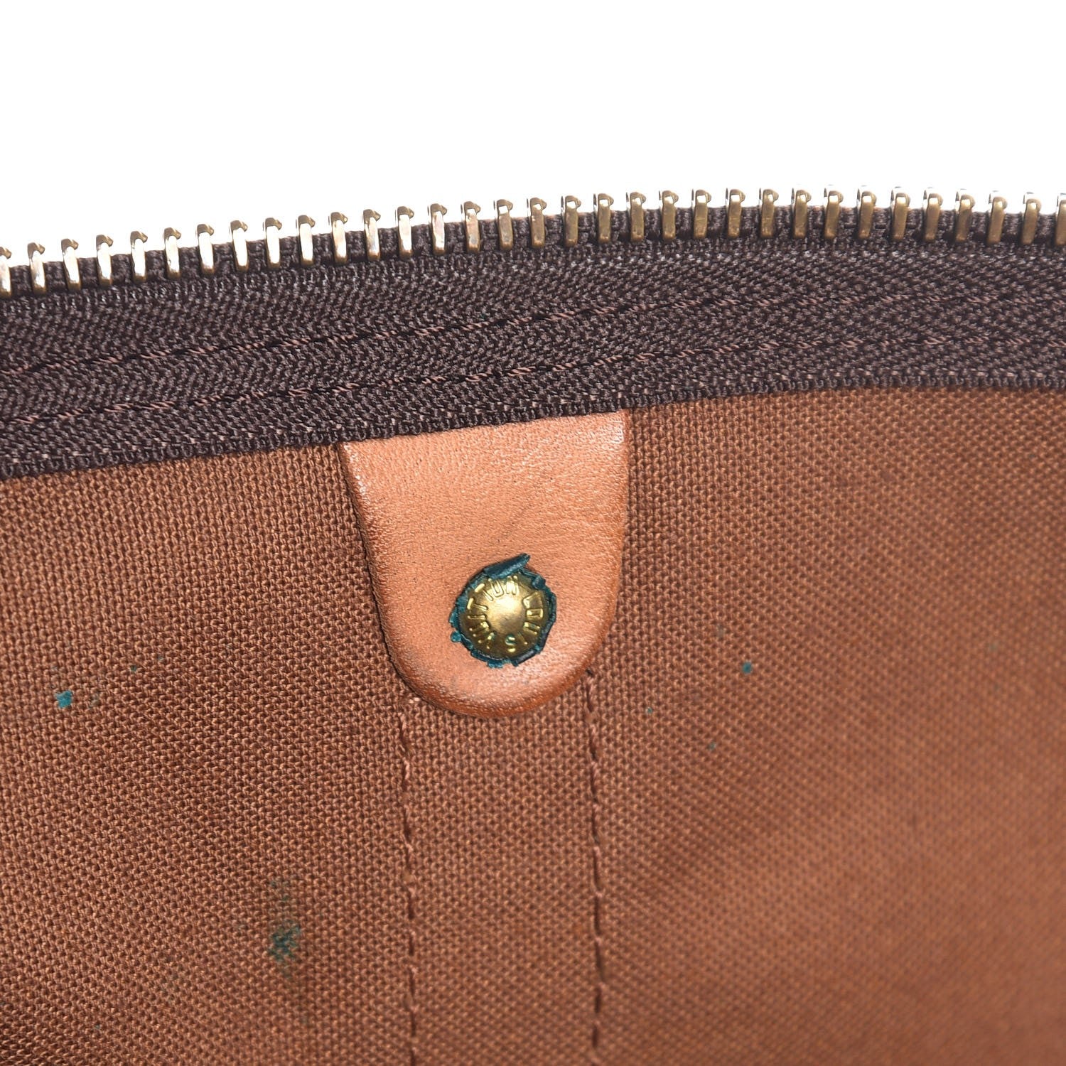 Louis Vuitton Monogram Keepall 60 23 of 24