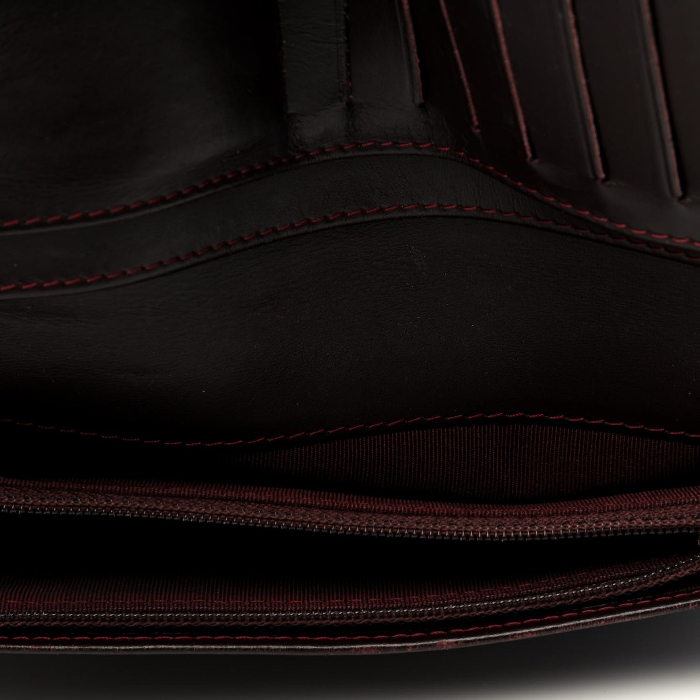 Caviar Quilted Yen Wallet Black