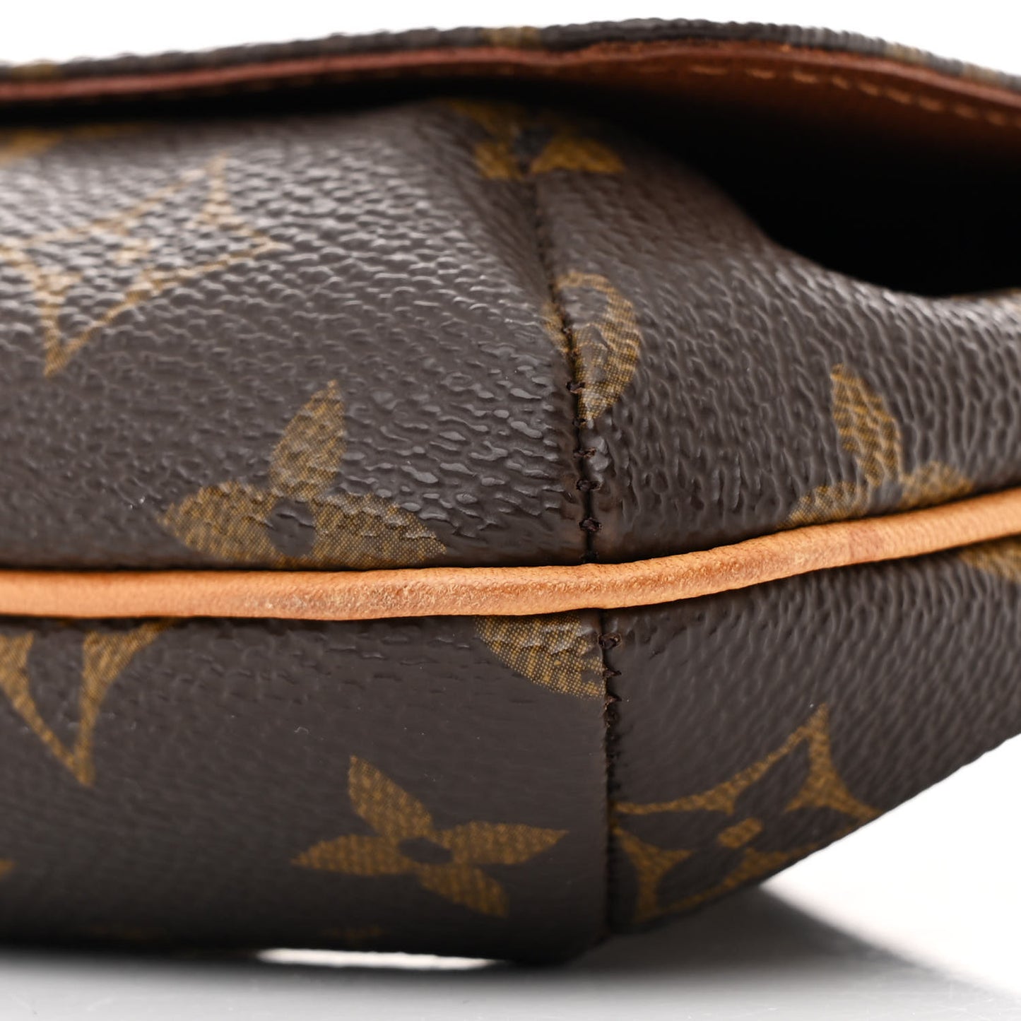 Monogram Musette Tango