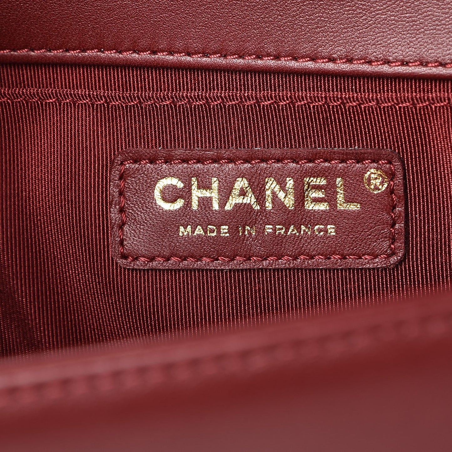 Lambskin Quilted Medium Boy Flap Red