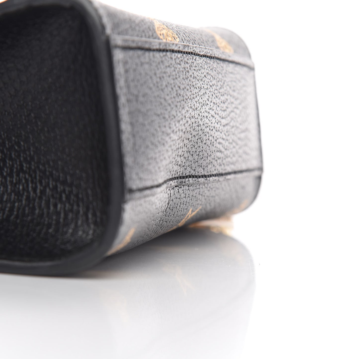 Grained Calfskin Bee Star Small Padlock Shoulder Bag Black