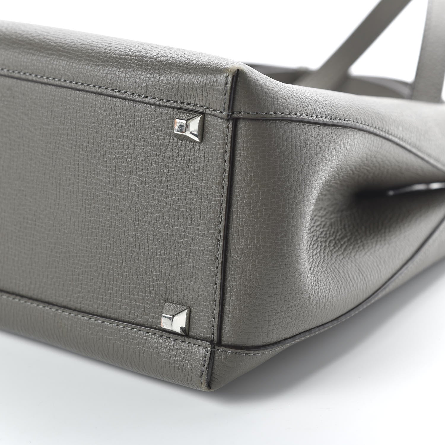 MCM Grained Calfskin Sarah Medium Visetos Hobo Grey 6 of 7