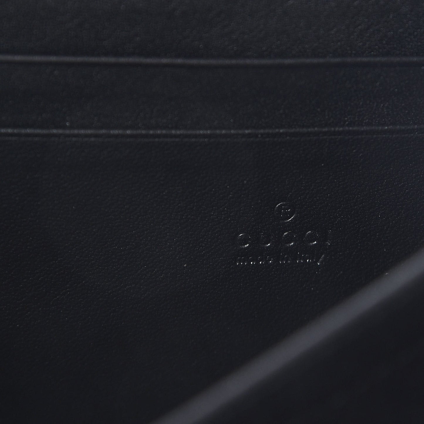 Velvet Matelasse GG Marmont Chain Wallet Black