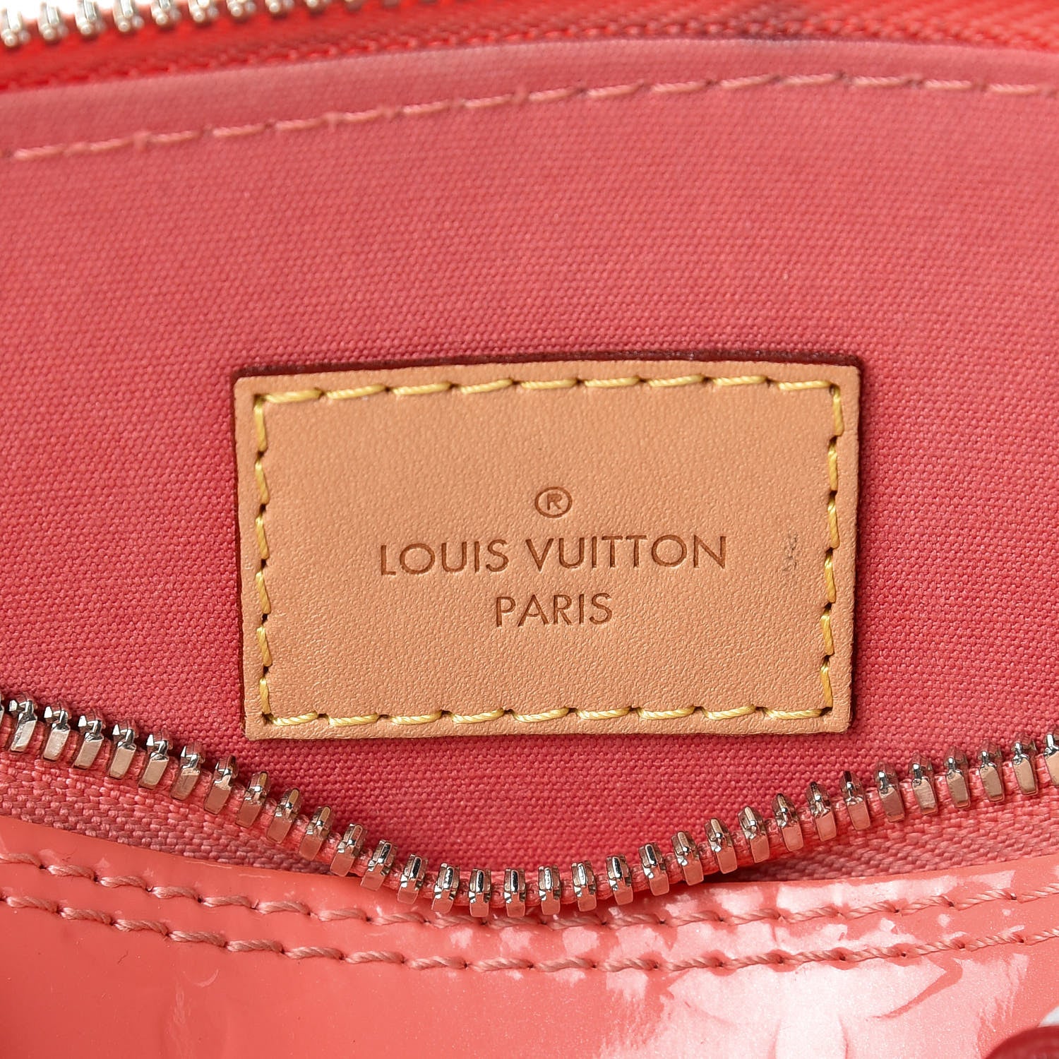 Louis Vuitton Vernis Alma PM Rose Litchi 6 of 20