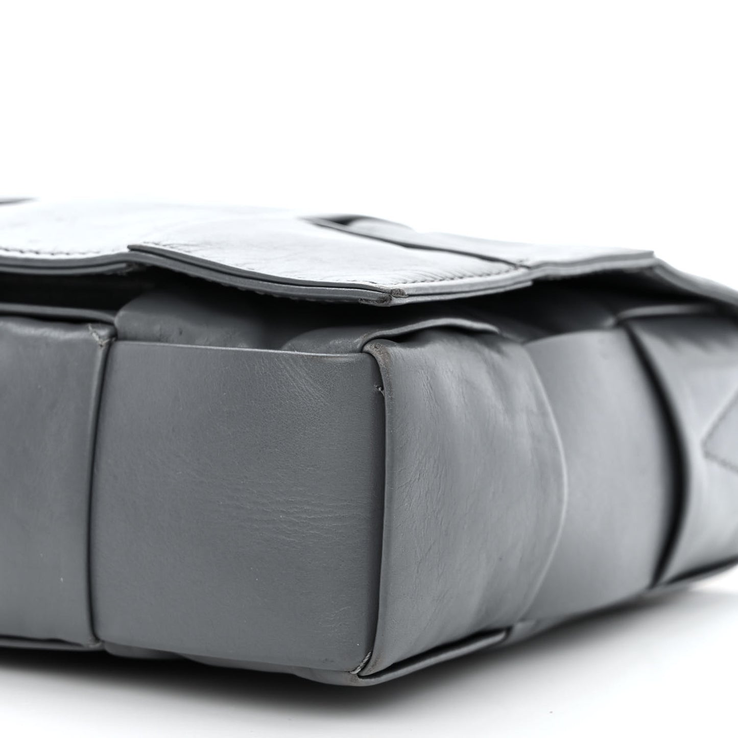 Paper Calfskin Maxi Intreccio Cassette Crossbody Bag Thunder