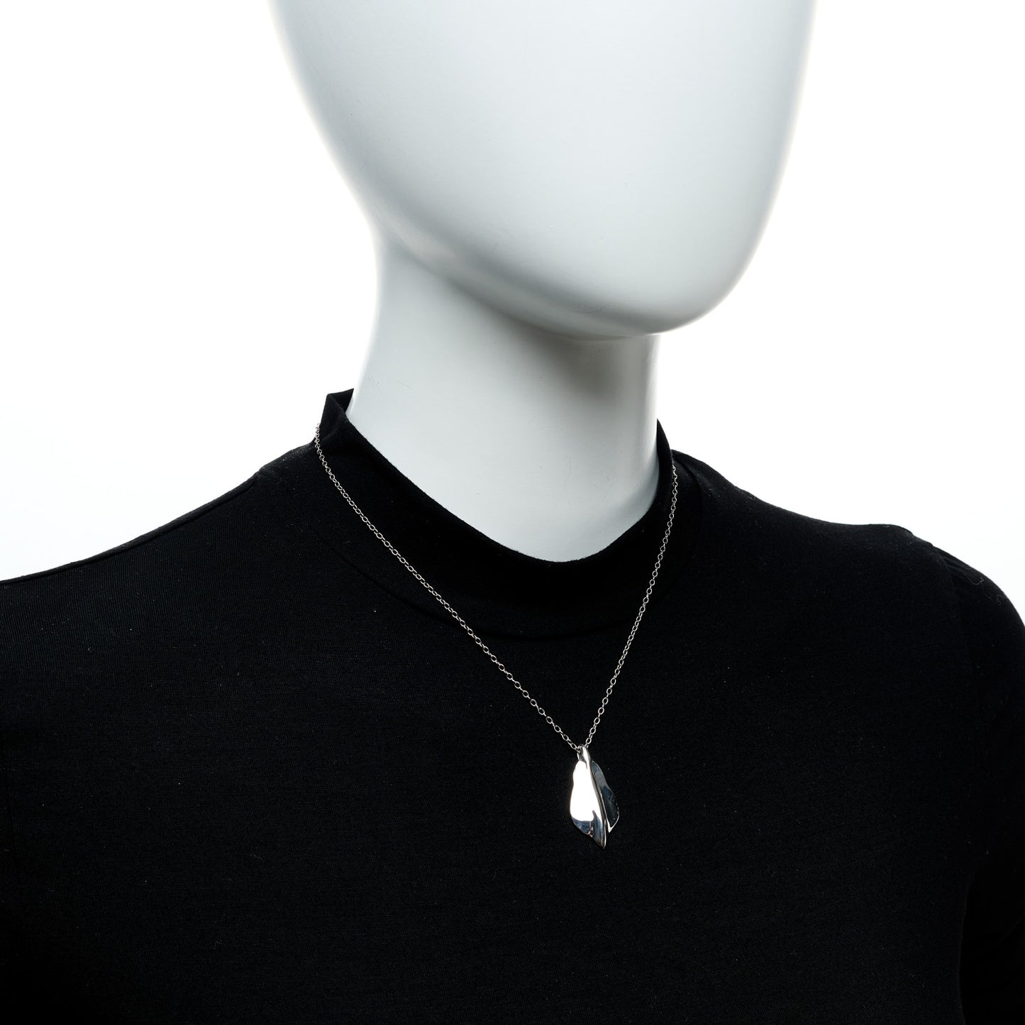 Sterling Silver Leaf Pendant Necklace