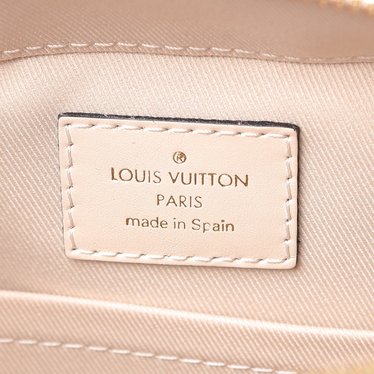 Louis Vuitton Monogram Saintonge Creme 6 of 8