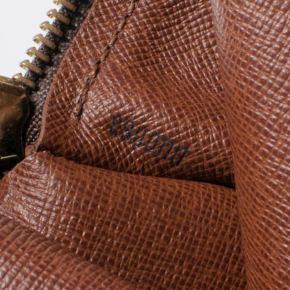 Louis Vuitton Monogram Papillon 26 7 of 7