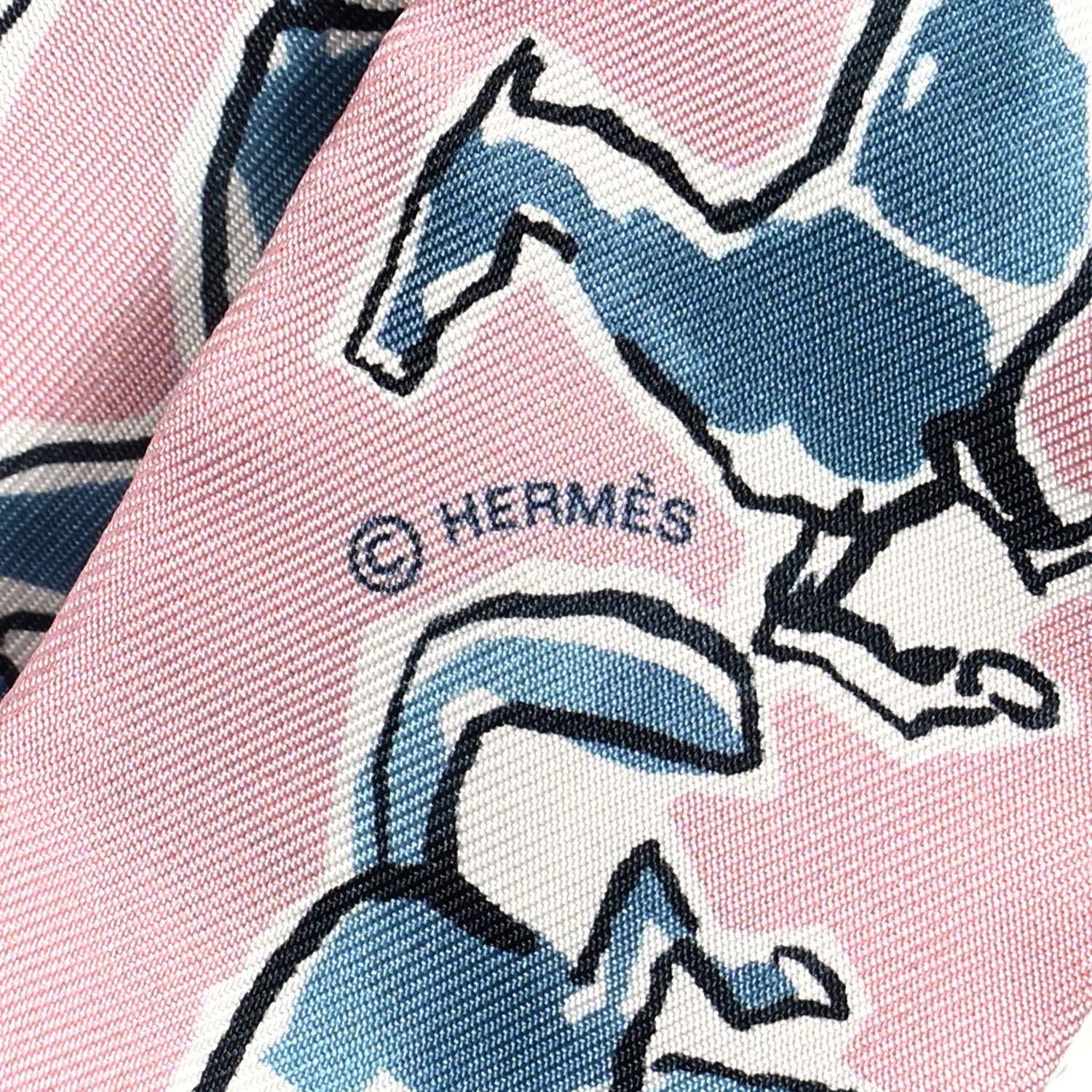 Hermes Silk Chevaux en Liberte Twilly Vieux Rose Bleu 4 of 4