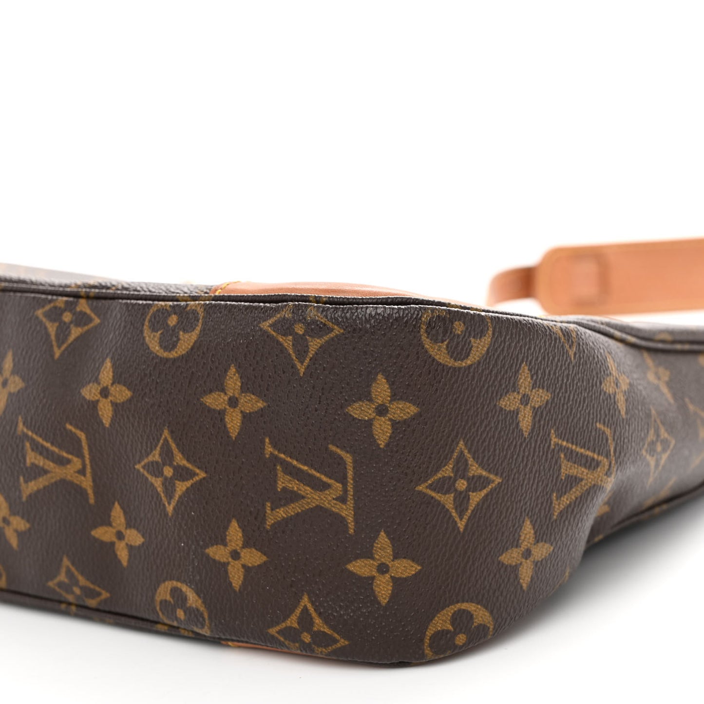 Monogram Boulogne 30