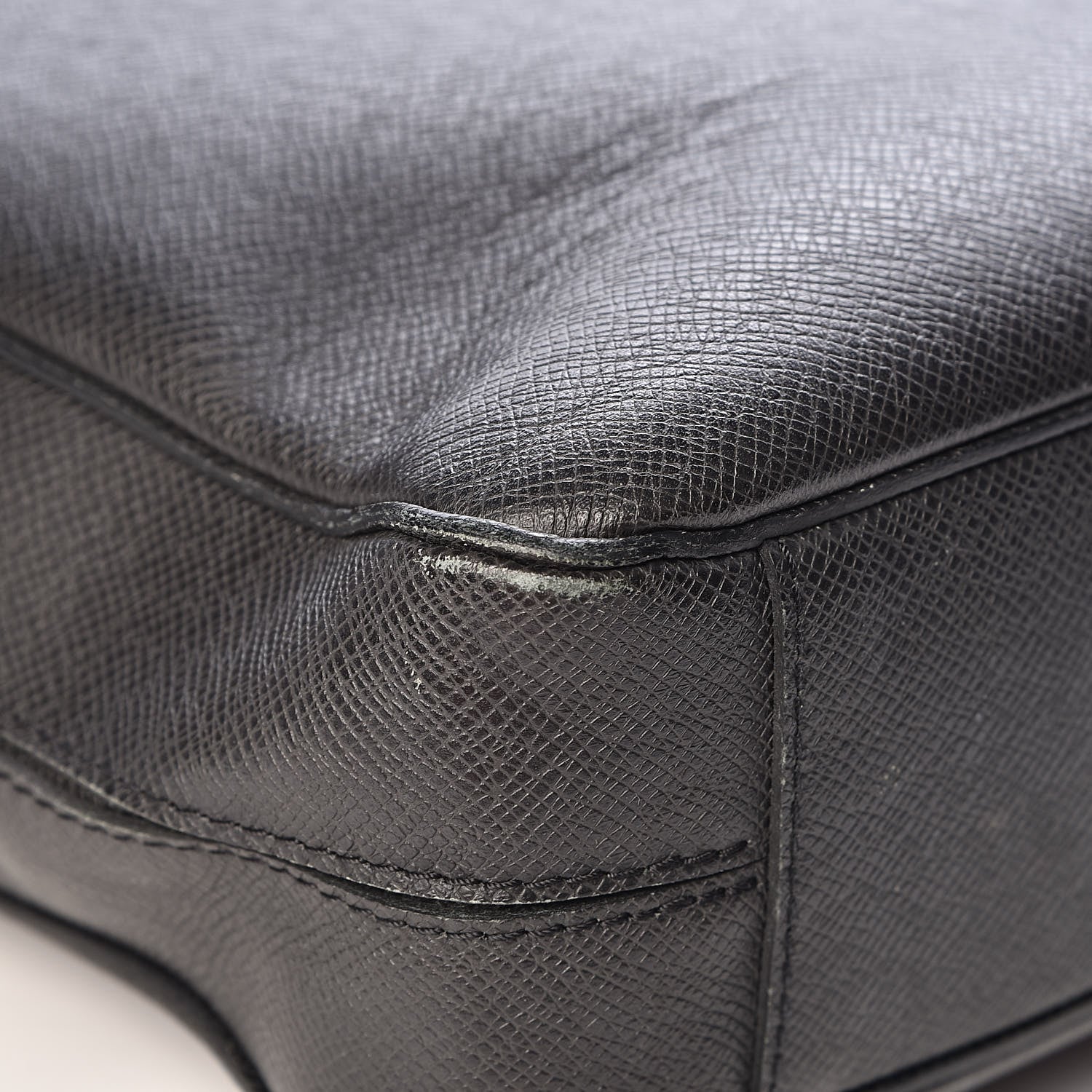 Louis Vuitton Taiga Porte-Documents Business MM Ardoise 12 of 26