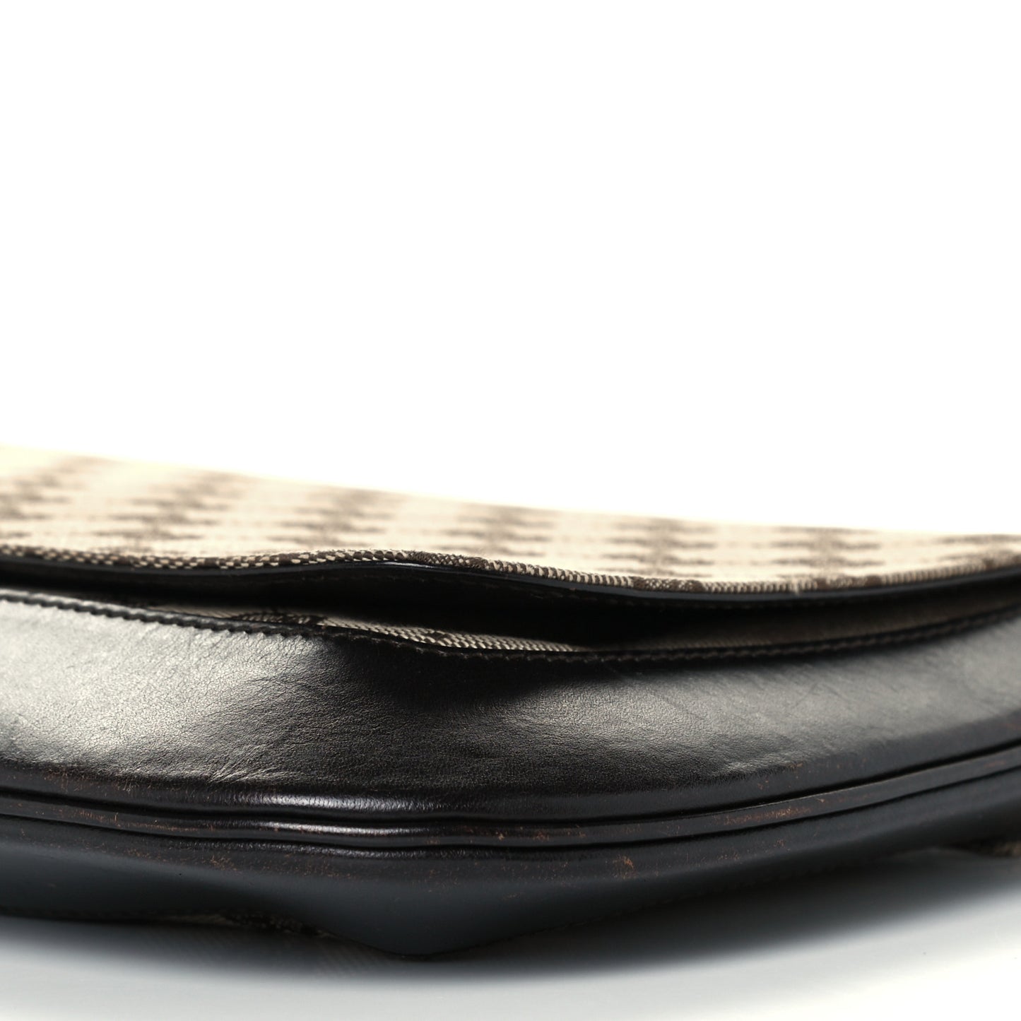 Monogram Wooden Chain Flap Brown