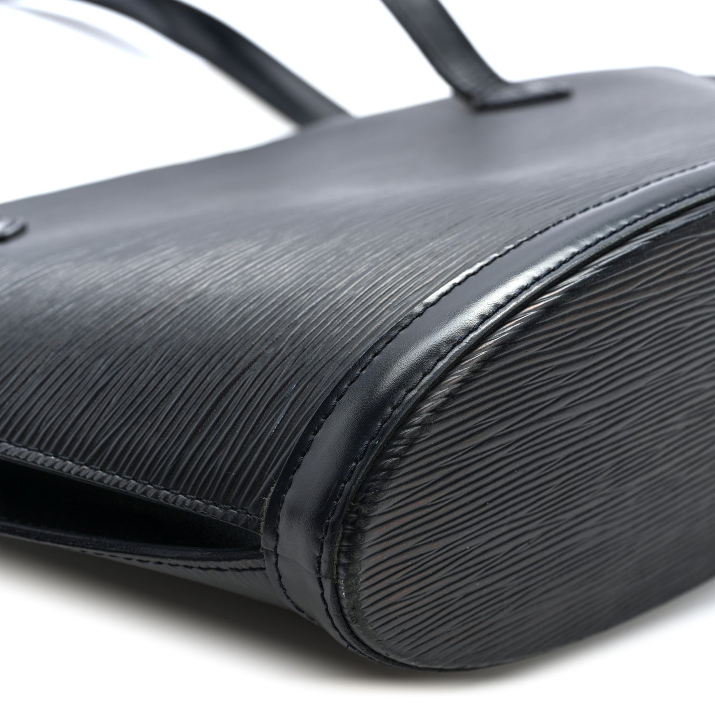 Epi Saint Jacques PM Long Straps Black