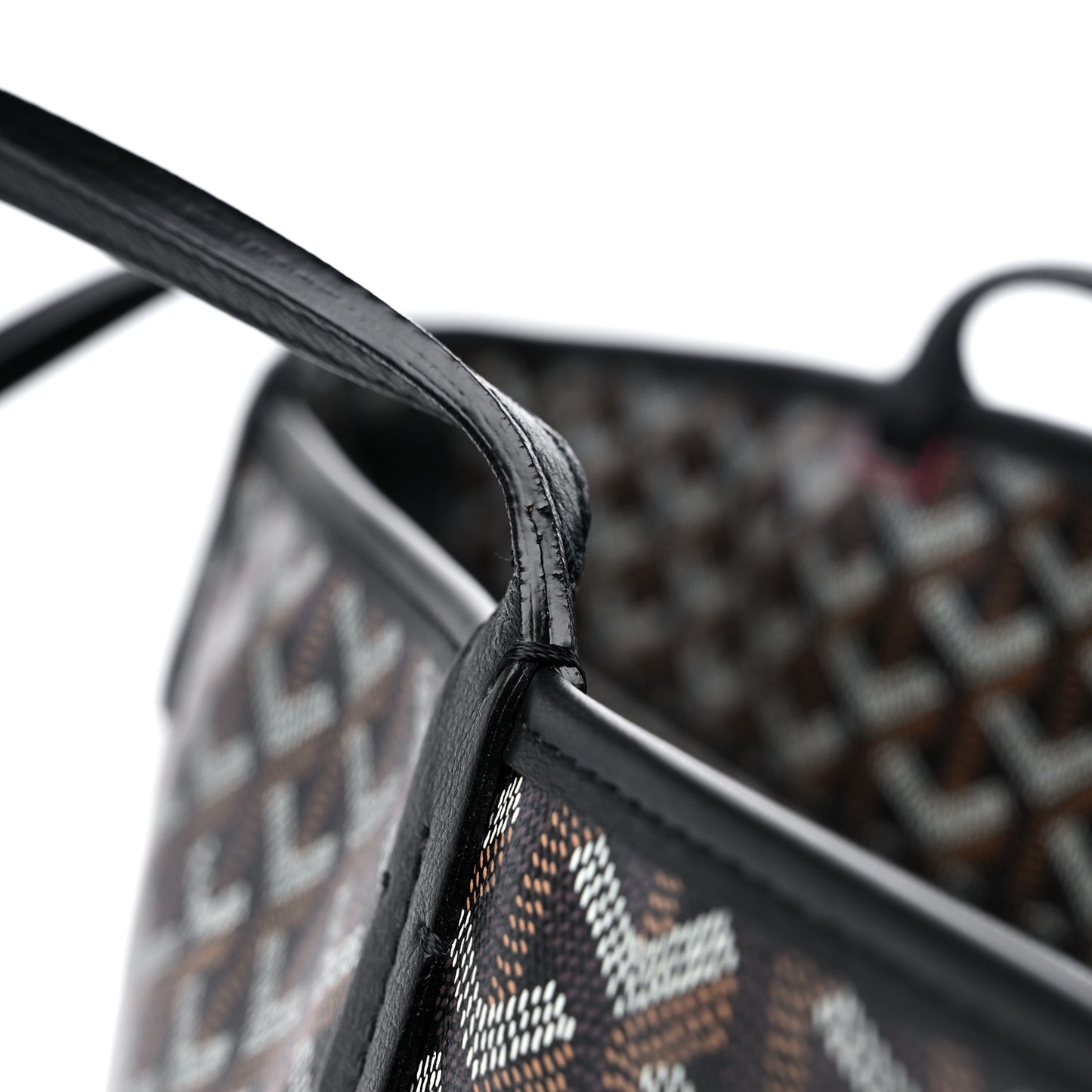 Goyardine Artois MM Black