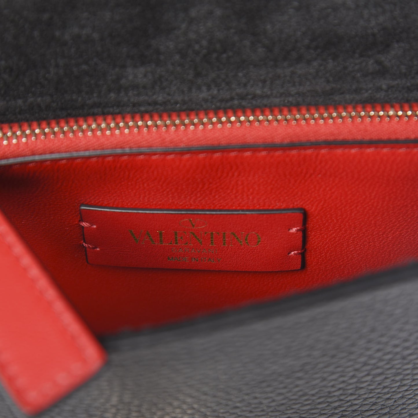 Pebbled Calfskin Rockstud Flip Lock Flap Messenger Black