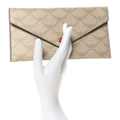 MCM Lauretos Nappa Himmel Continental Pouch Oatmeal 2 of 7