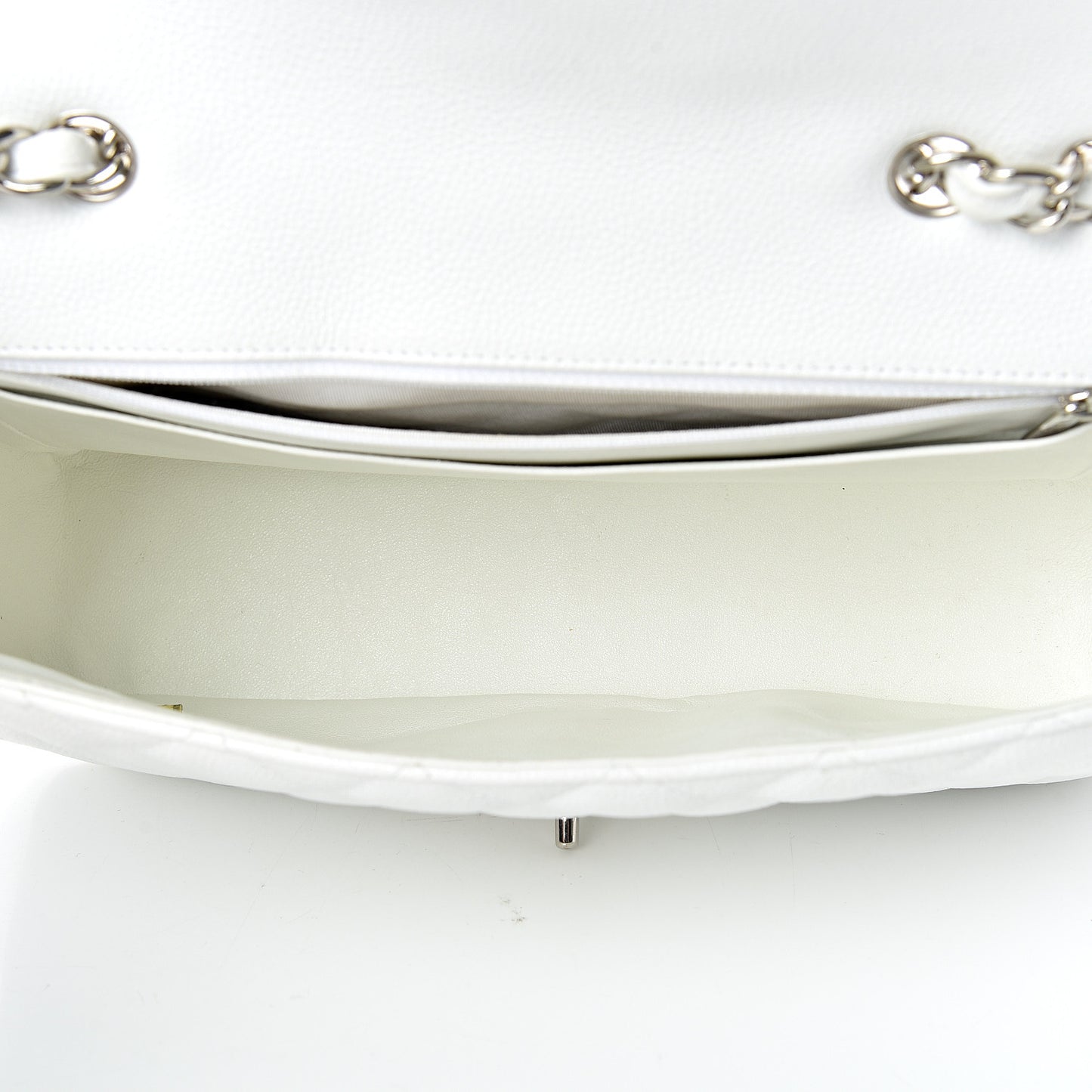 Caviar Quilted Jumbo Single Flap White