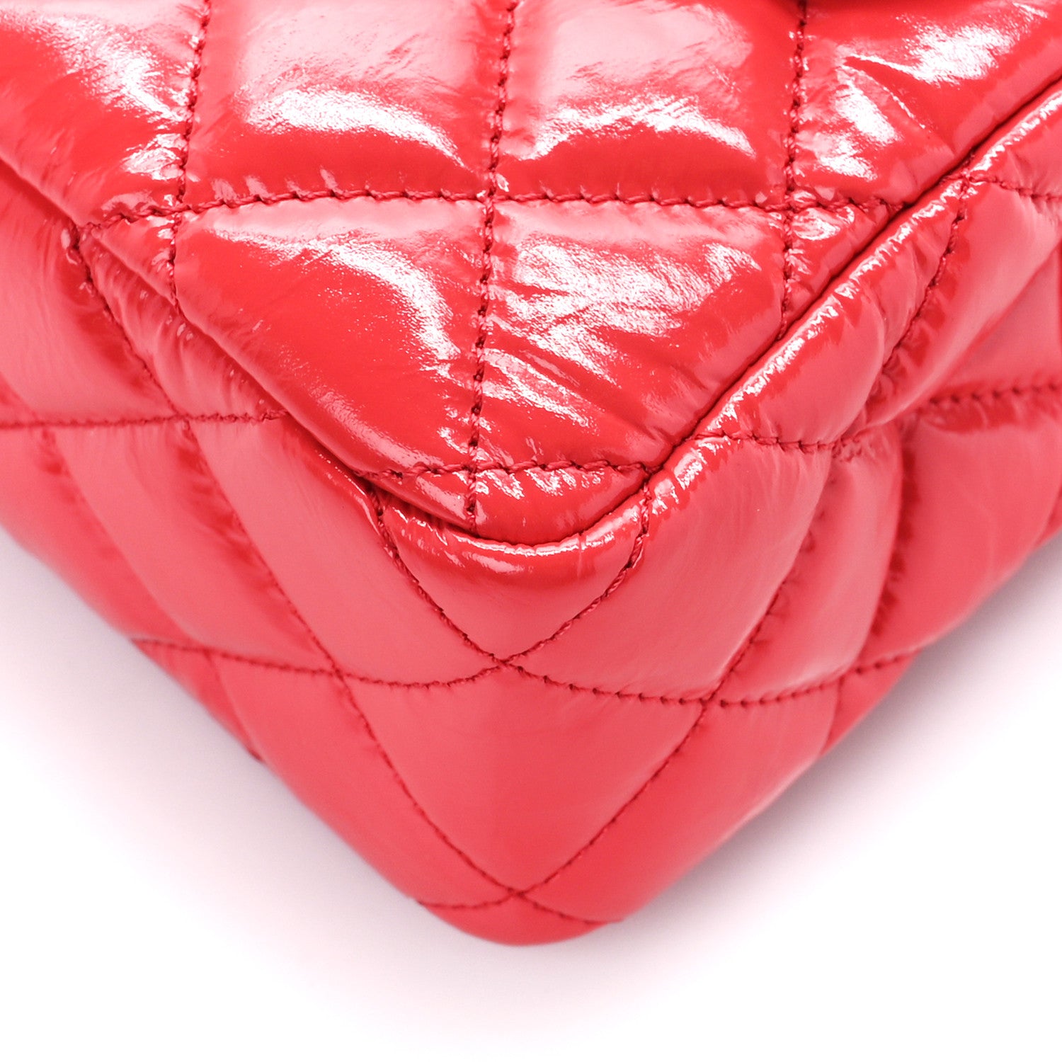 Chanel Shiny Crumpled Calfskin Quilted Small Wavy CC Hobo Red 10 of 11