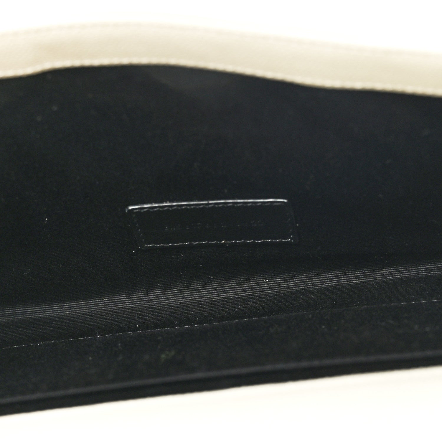 Saint Laurent Grain De Poudre Matelasse Chevron Monogram Envelope Clutch Blanc Vintage 5 of 9